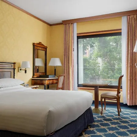Marriott Hotel 4*