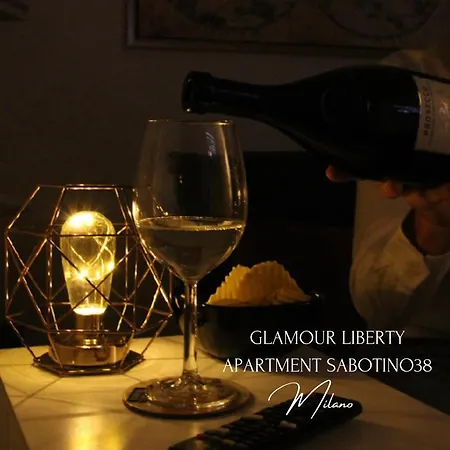 Glamour Liberty Sabotino38 Milan