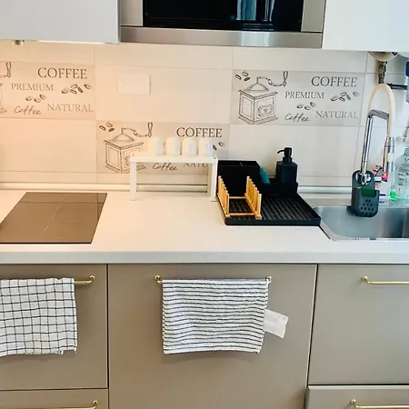 21 Apartment