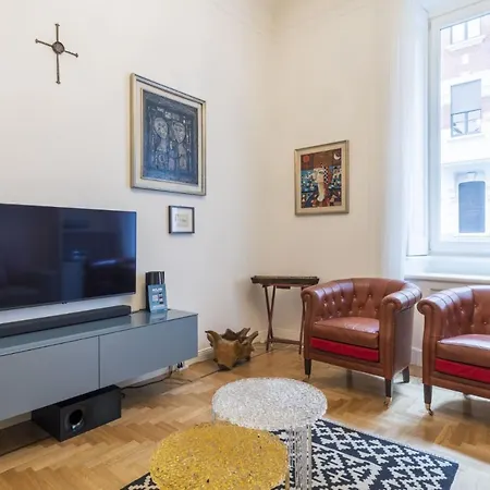 Apartment Easylife - Comoda Residenza Con Terrazzino Abitabile In Zona Sant Ambrogio Milan