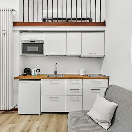 Loft Daiquiri Nel Centro Di Milano, Via Sottocorno, Porta Vittoria *