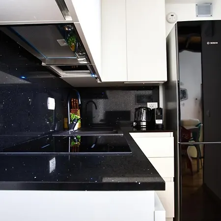 Apartman Joivy Charismatic 1-bed Flat With Parking Milánó