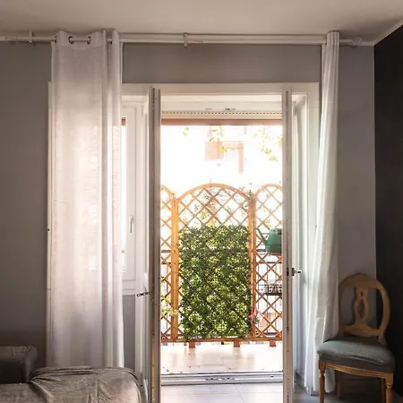 Apartment Youhosty - Napoli 35