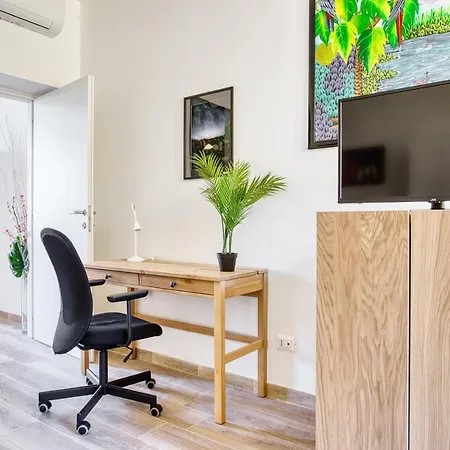 Apartmán Joivy Bright Flat Near Sforzesco Castle Milán