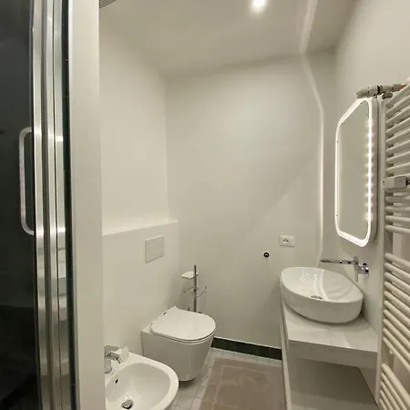 Apartment Jolie Maison Xxii Marzo Mailand