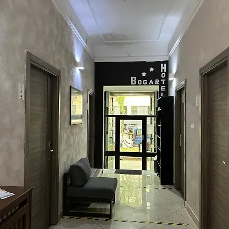 Bogart Hotel 2*