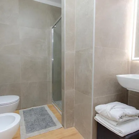 Appartement Schiaparelli 4 *