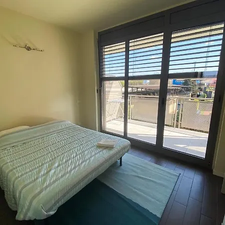 Apartment Moderno E Comodo In Bovisa Milan