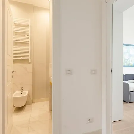 Milano- Darsena And Navigli Area! Cozy Apt! Apartamento