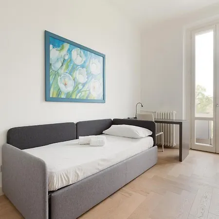 Apartamento Milano- Darsena And Navigli Area! Cozy Apt! Milão