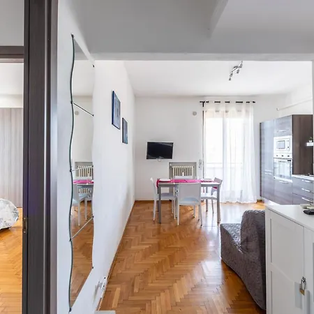 Apartment Terrazza Con Vistacasa Con Parcheggio Gratuito *