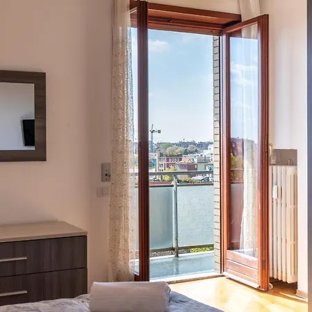 Apartment Terrazza Con Vistacasa Con Parcheggio Gratuito