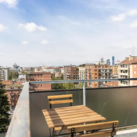 Terrazza Con Vistacasa Con Parcheggio Gratuito * Milan