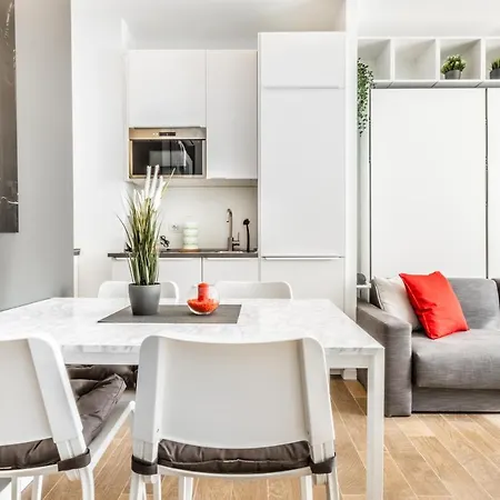 Life House-red San Siro & Duomo Apartamento