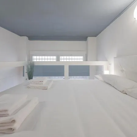 I Host - Neera 22 Apartment