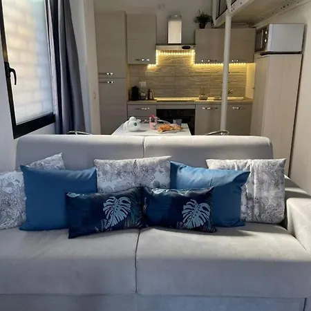 Sansiro - Fiera - Loft Strategico E Luminoso Apartamento *