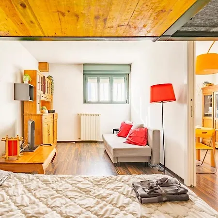 Lovely Navigli Apartment *