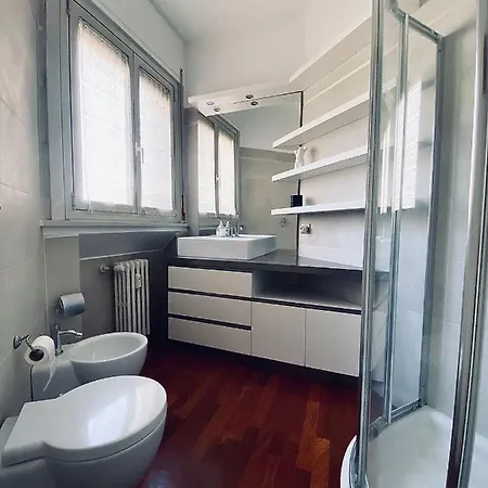 Elegante Bilocale In Zona Porta Romana *