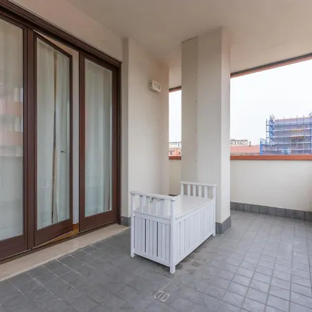 アパート The Rent - Modern Three-bedroom With Terrace In Cenisio District *