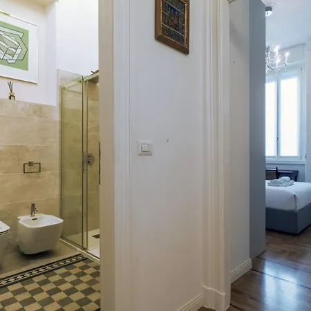 Easylife - Comoda Residenza Con Terrazzino Abitabile In Zona Sant Ambrogio