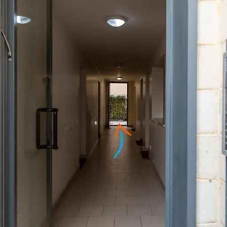 Salomone - Mecenate District *