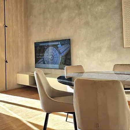 Apartment Heart San Sepolcro Duomo Milan