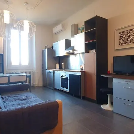 Appartamento Bnbutler - Aselli, 14 - Comodo E Luminoso