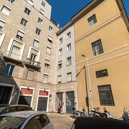 Easylife - Accogliente Residenza A Due Passi Dal Duomo Apartamento *