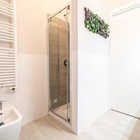 Easylife - Accogliente Residenza A Due Passi Dal Duomo Apartamento *