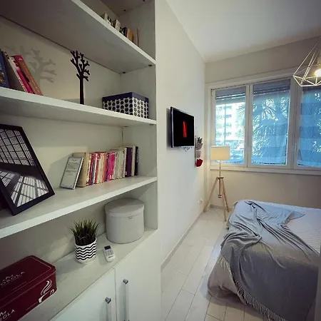 Apartment 50 Papiniano *