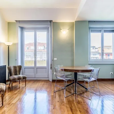 Splendido Trilocale Sviluppato Su Due Livelli Appartement