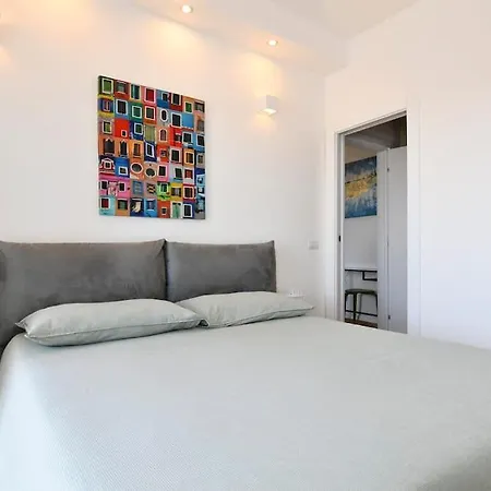 Appartement Luminoso Bilocale Con Terrazzino *