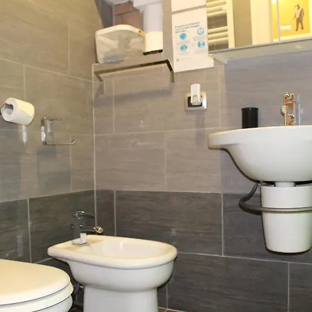 Naviglio81 Bed & Breakfast 2*