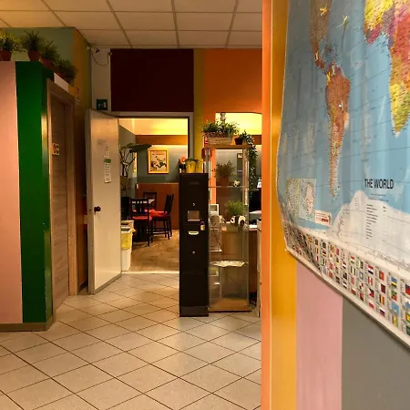 コアラホステル