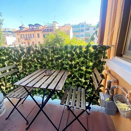 & Work House - Duomo Apartamento *