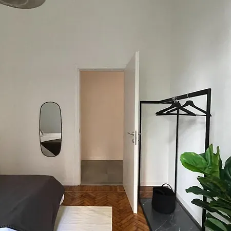 Casa Unica - Spacious & Contemporary - Bullona I Apartment