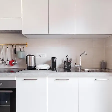 アパート Elegant Flat In Milan, Wi-fi E Netflix! *