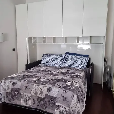 Apartamento Monolocale Metro M3 Affori *