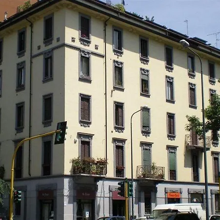Fiera Milano Cenisio 2*