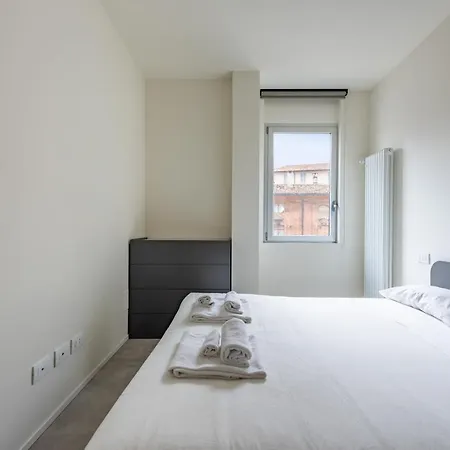 We - Santa Sofia House, Duomo