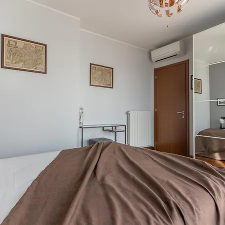 Apartment The Best Rent - Bright One-bedroom In Precotto Area Milan