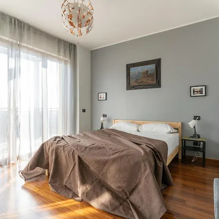 The Best Rent - Bright One-bedroom In Precotto Area * Milan