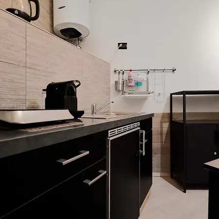Apartment Xenia - Nuovo In Zona Tranquilla Milan