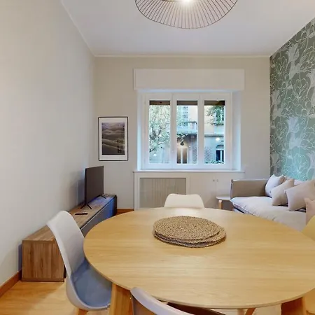Sahi - Dei Dell'olimpo Porta Romana Apartmán Milán