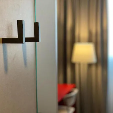 Amedia Milan, Trademark Collection By Wyndham Hotel 4*