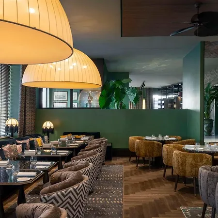 Radisson Collection Hotel, Santa Sofia 5*