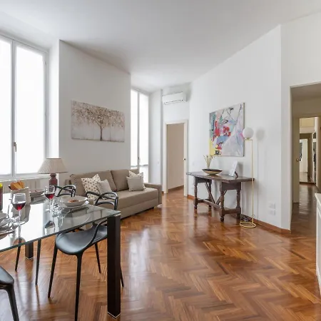 The Rent - Gorgeous Two-bedroom In Porta Nuova District Milan