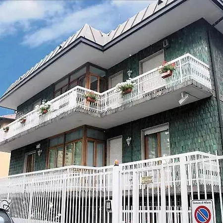 Villamelchiorre 1 * Milan