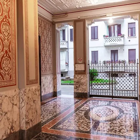 Bilocale Zara - Stazione Centrale - Isola Design District Apartmán