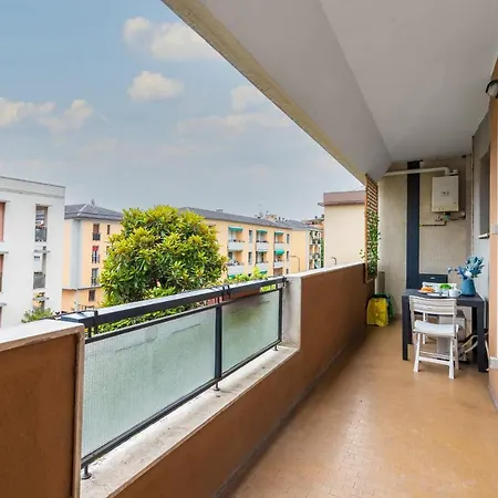 Niguarda-zara Xxl Home,two Balconies,wifi,family Lägenhet *